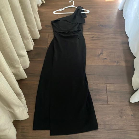 Black Formal Dress - Picture 1 of 6